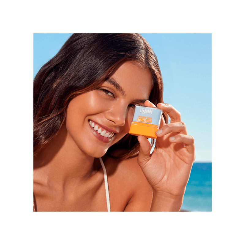 Fotoprotector-Isdin-Invisible-Stick-SPF-50-x-10-gr